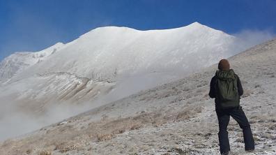 Fin 2016, des géologues se sont rendus sur place, à plusieurs reprises pour caractériser les failles formées par les secousses. (Ici, vue du Monte Vettore).